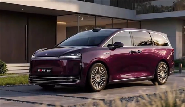 鸿蒙智行首款MPV 智界V9大揭秘：集百家之所长！