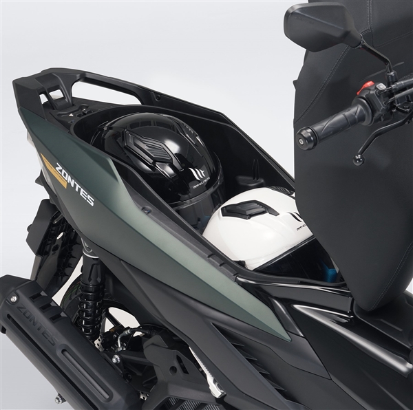 11800元 升仕150X龙骨踏板摩托掀桌 网友：炸了都夸它响