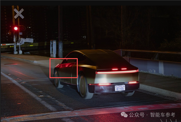 后视镜都不要了！特斯拉Robotaxi路测被拍 新增摄像头清洁装置