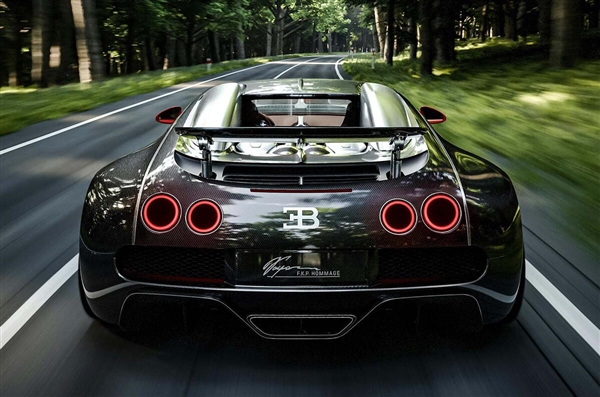 绝世孤品！布加迪发布“终极威龙”超跑：售超8000万人民币