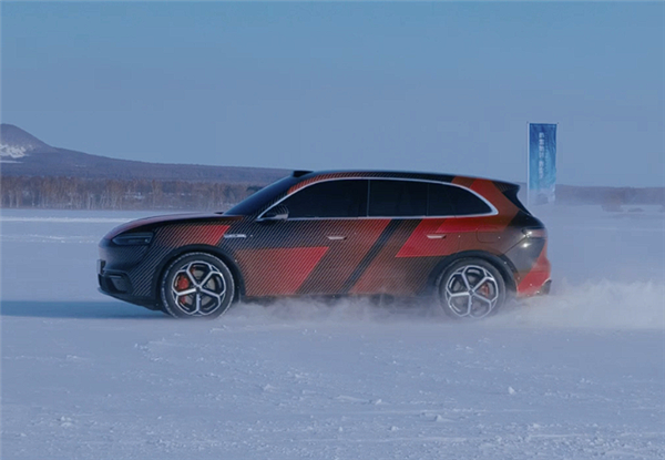 余承东：“56789”凑齐 问界M6即将登场